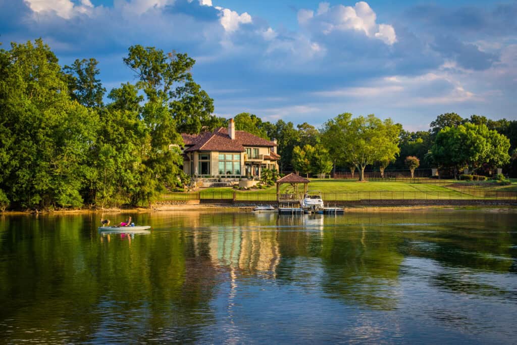 House,On,The,Shore,Of,lake in Okoboji IA